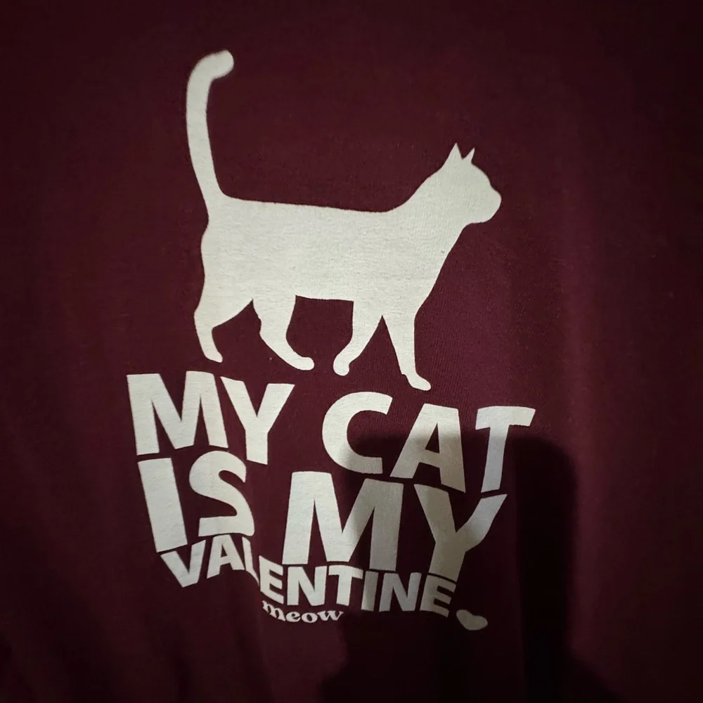 Gildan Burgundy 'My Cat is My Valentine' Long Sleeve Shirt